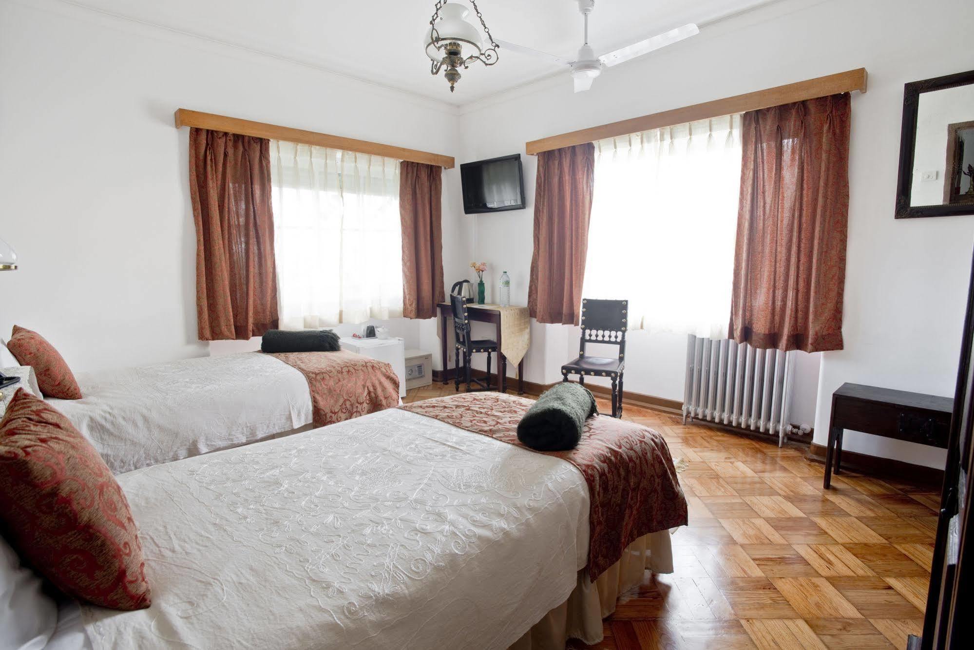 Casa Shanti Niketan エストリル エクステリア 写真